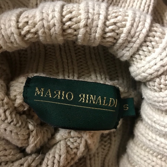 Mario Rinaldi Sweater - Picture 3 of 5